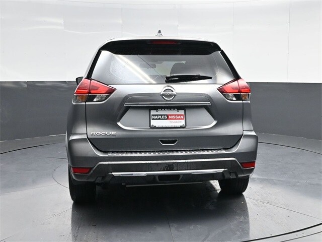 2018 Nissan Rogue S photo 3