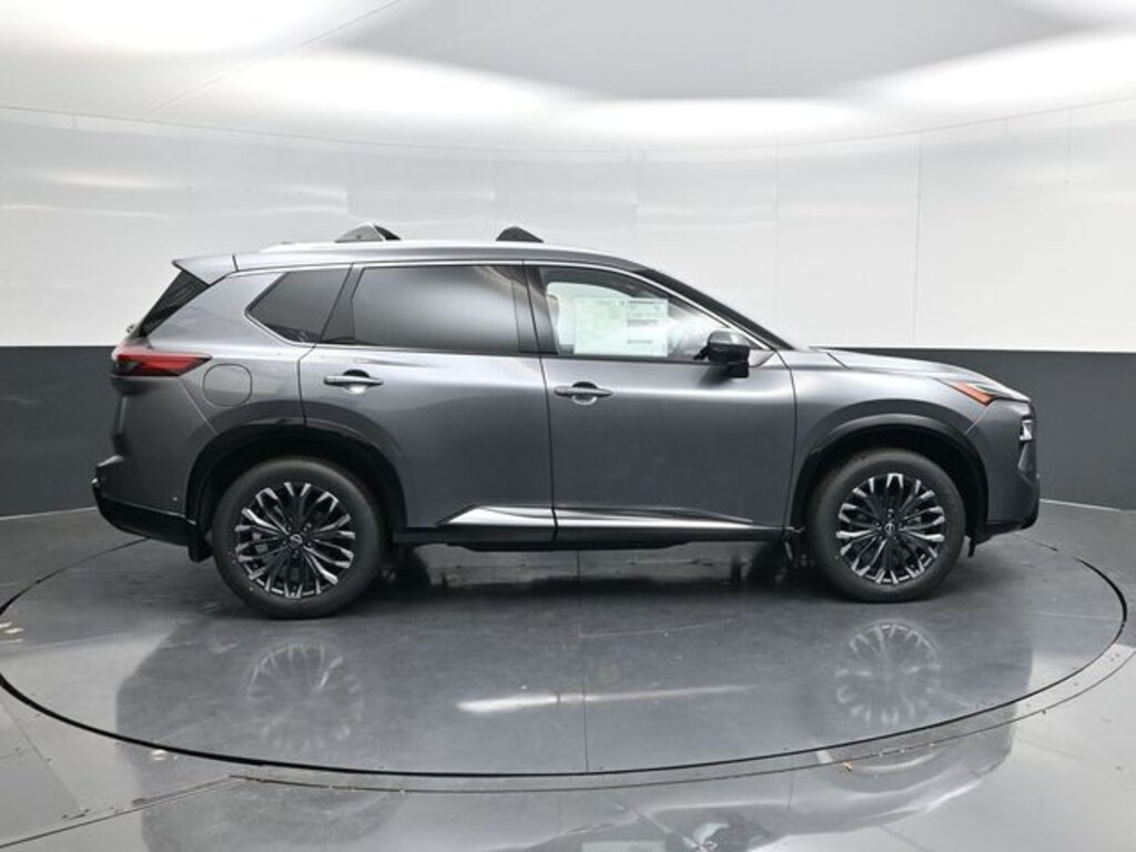 New 2026 Nissan Rogue Platinum SUV