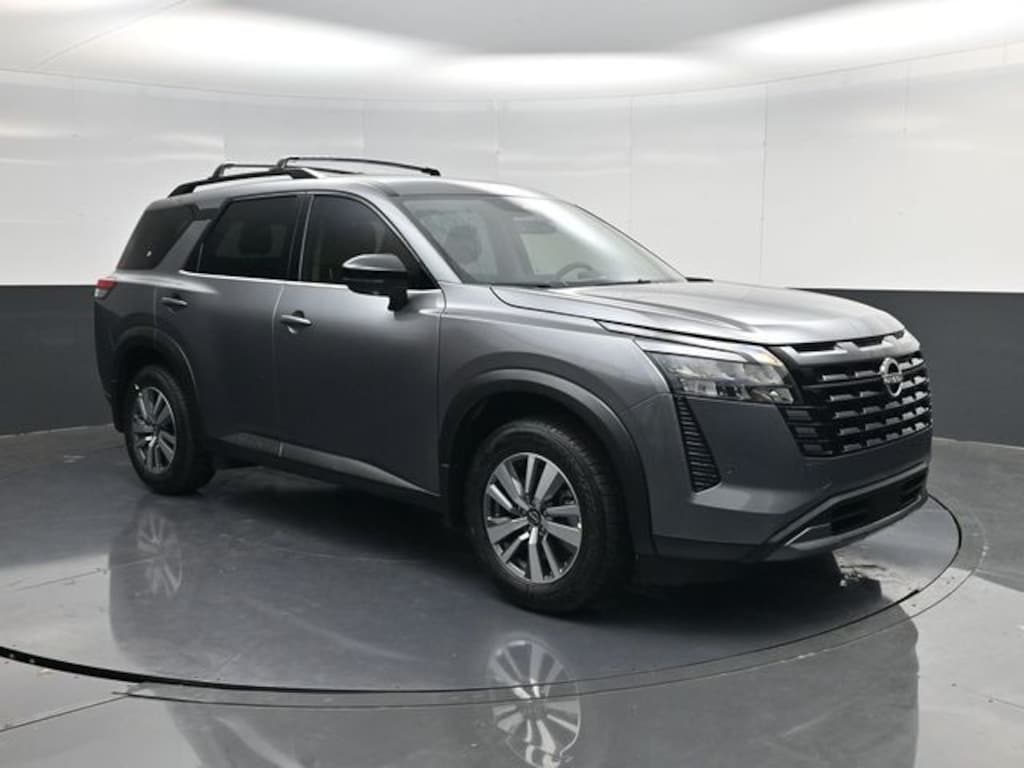 New 2026 Nissan Pathfinder SL SUV