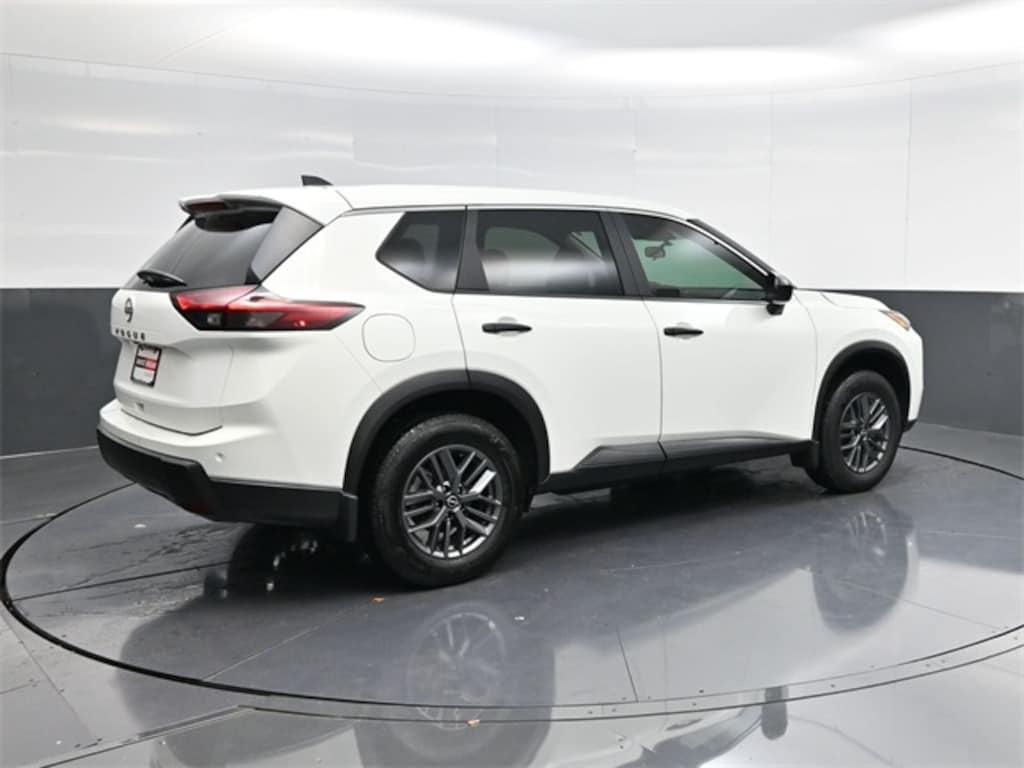 Used 2025 Nissan Rogue S SUV