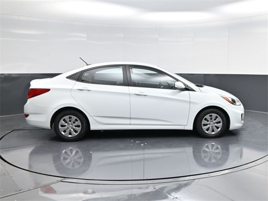 Used 2015 Hyundai Accent GLS (A6) Sedan
