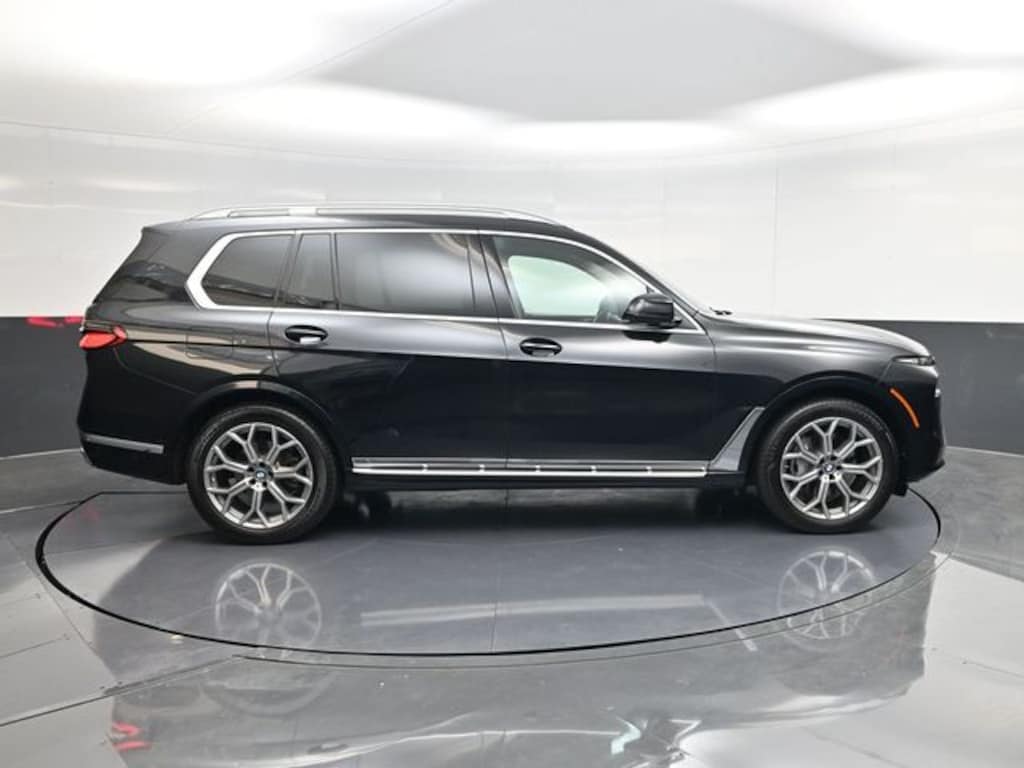 Used 2025 BMW X7 xDrive40i SUV