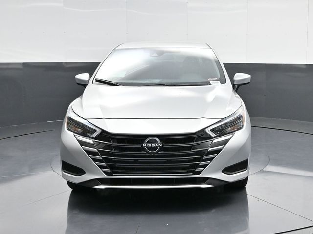 2025 Nissan Versa Sedan SV - Photo 8