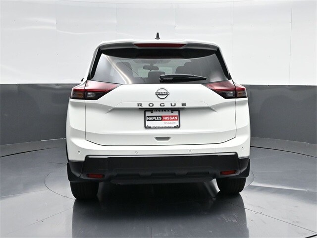 2026 Nissan Rogue S photo 4
