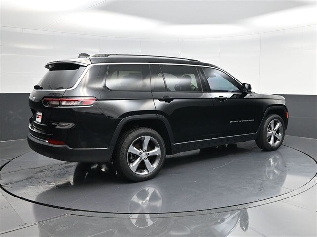 2021 Jeep Grand Cherokee Limited photo 2