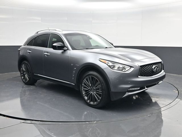 2017 INFINITI QX70 3.7 AWD's photo