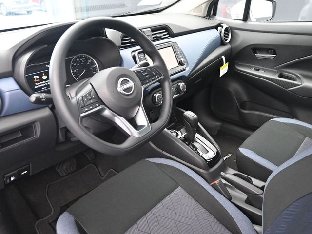 2025 Nissan Versa Sedan SV - Photo 9