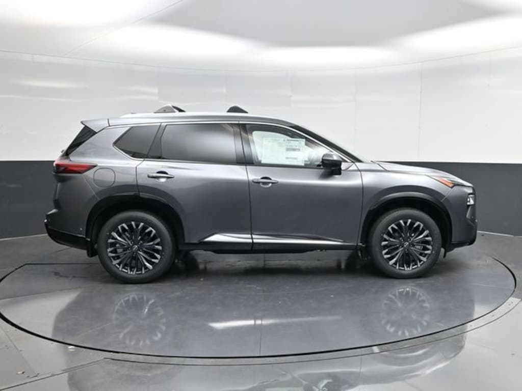 New 2026 Nissan Rogue Platinum SUV