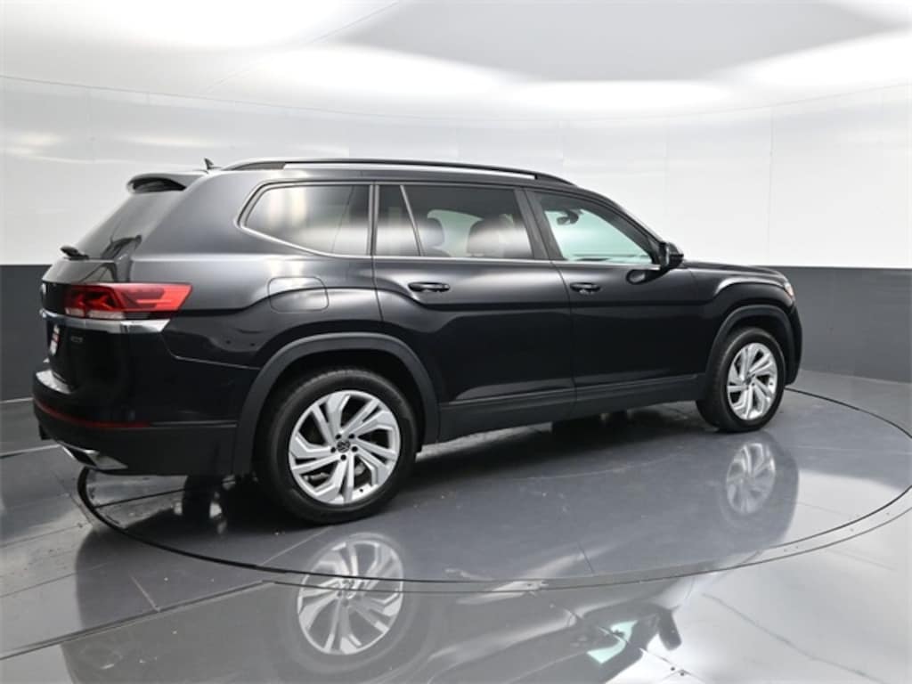Used 2021 Volkswagen Atlas 3.6L V6 SE w/Technology 4MOTION SUV