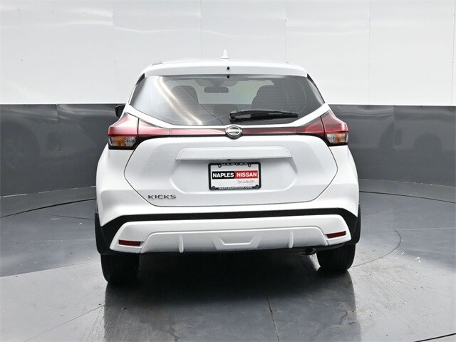 2024 Nissan Kicks S photo 4