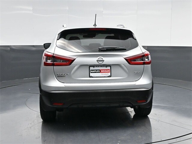 2021 Nissan Rogue Sport SV photo 4