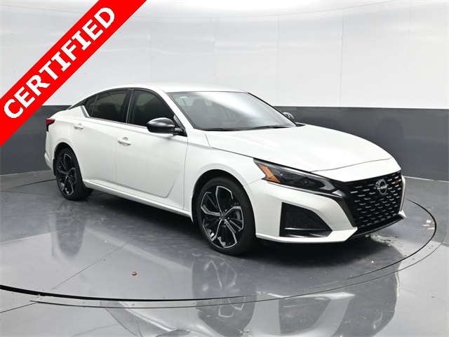 2024 Nissan Altima SR