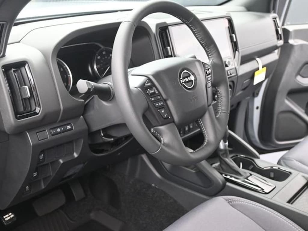 New 2026 Nissan Frontier SV Truck Crew Cab