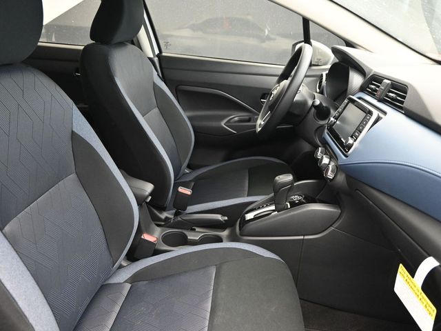 2025 Nissan Versa Sedan SV - Photo 18