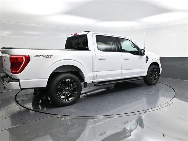 2022 Ford F-150 XLT photo 3