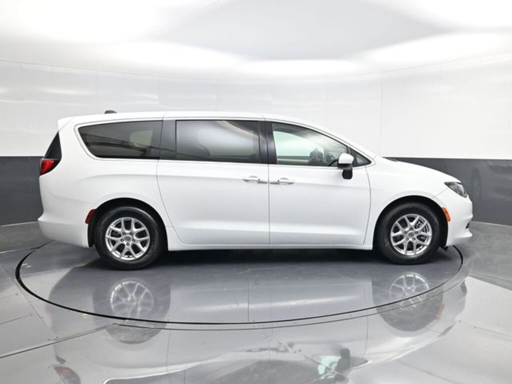 Used 2023 Chrysler Voyager LX Van Passenger Van