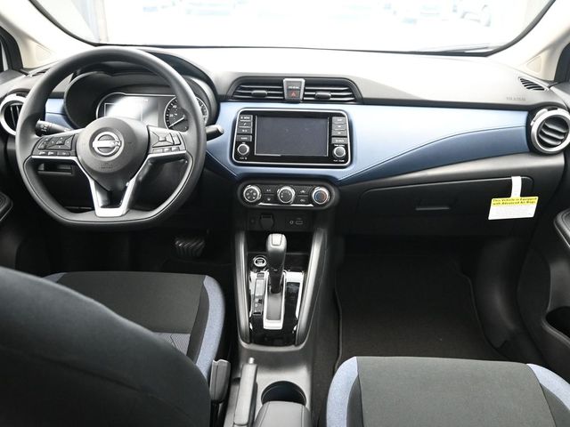 2025 Nissan Versa Sedan SV - Photo 13