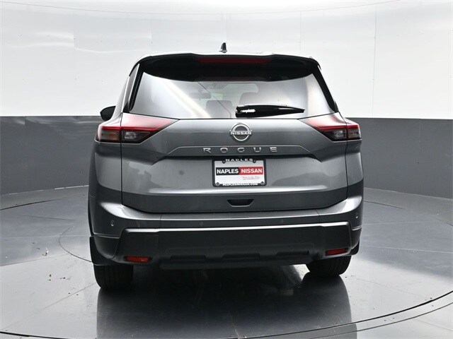 2026 Nissan Rogue S photo 4