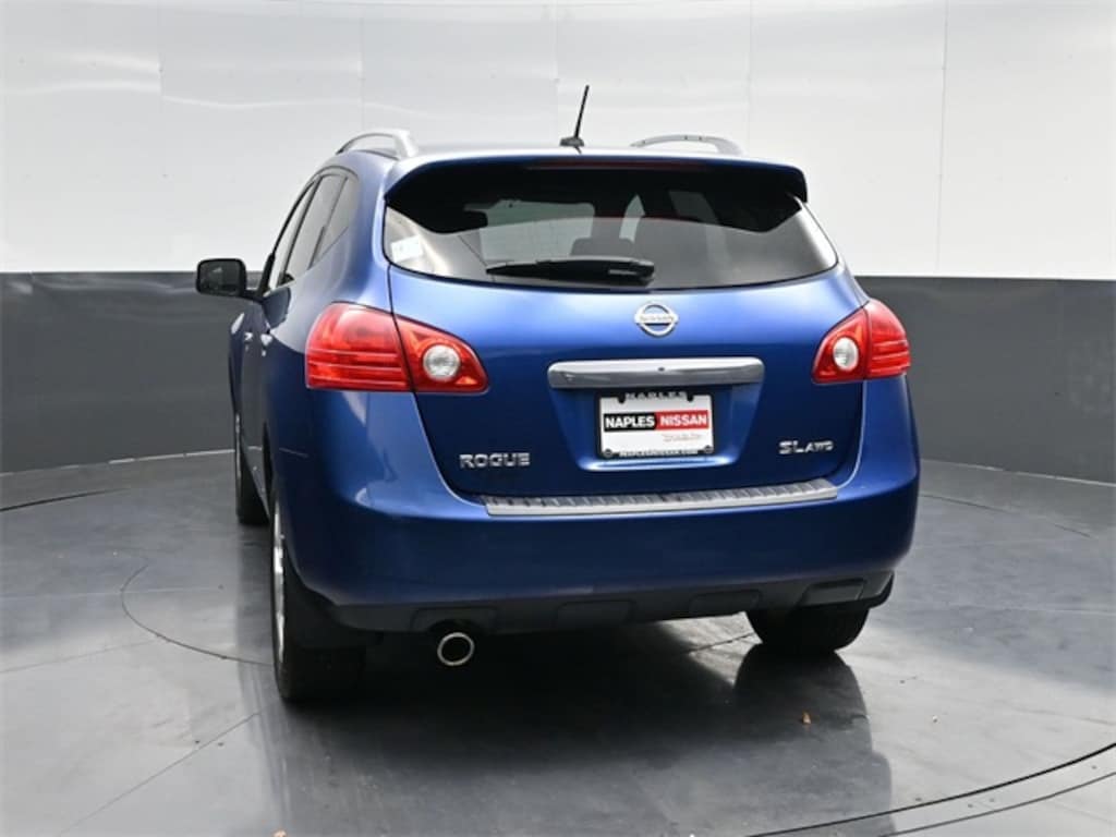 Used 2011 Nissan Rogue SV SUV