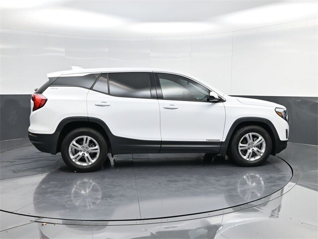 2019 Gmc Terrain SLE photo 2