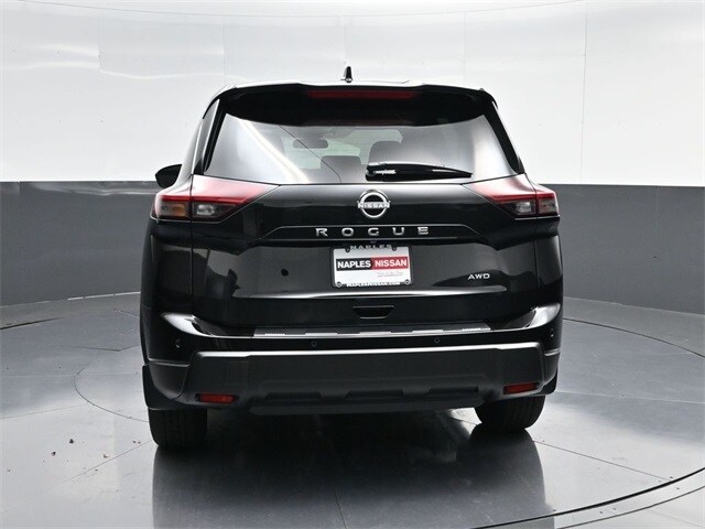 2026 Nissan Rogue SV photo 3