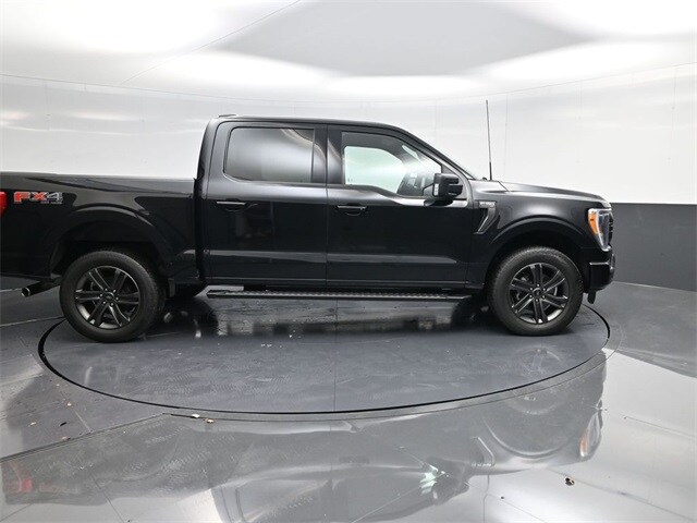 2022 Ford F-150 XLT photo 2