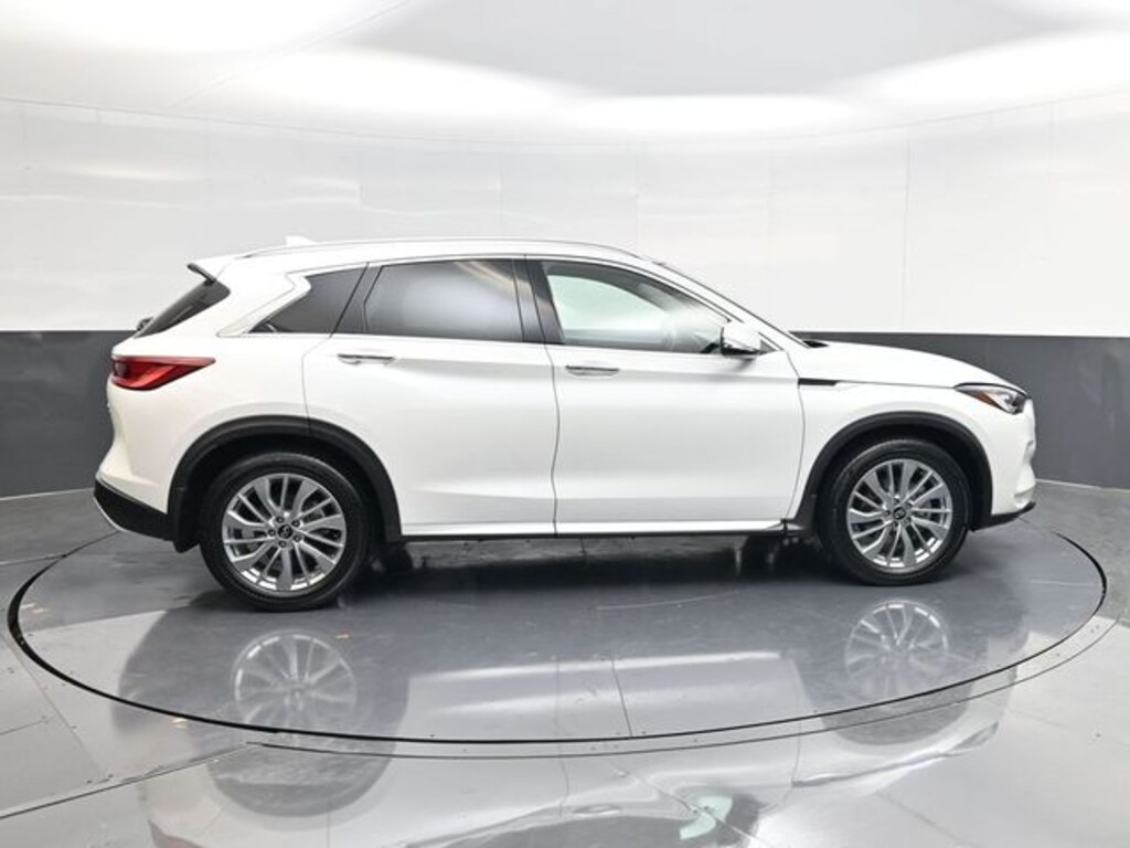 Certified 2024 INFINITI QX50 LUXE SUV