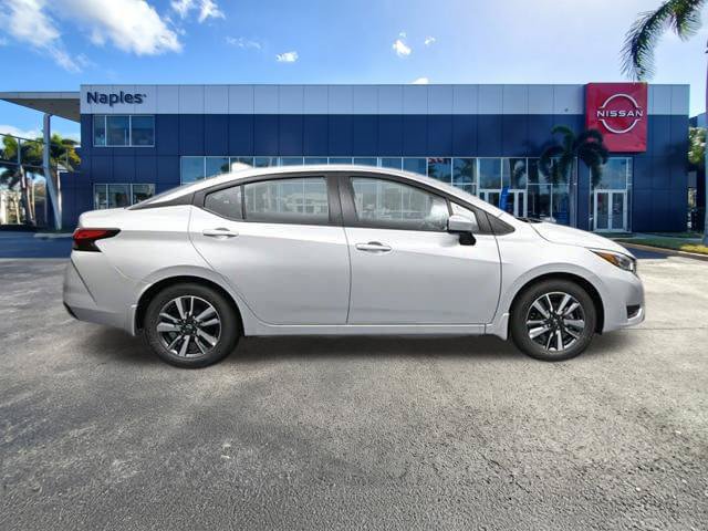 New 2025 Nissan Versa 1.6 SV Sedan