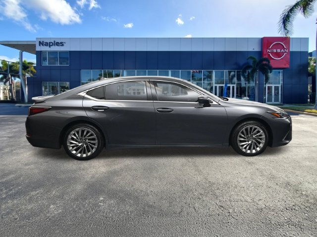 Used 2022 Lexus ES 350 Ultra Luxury Sedan