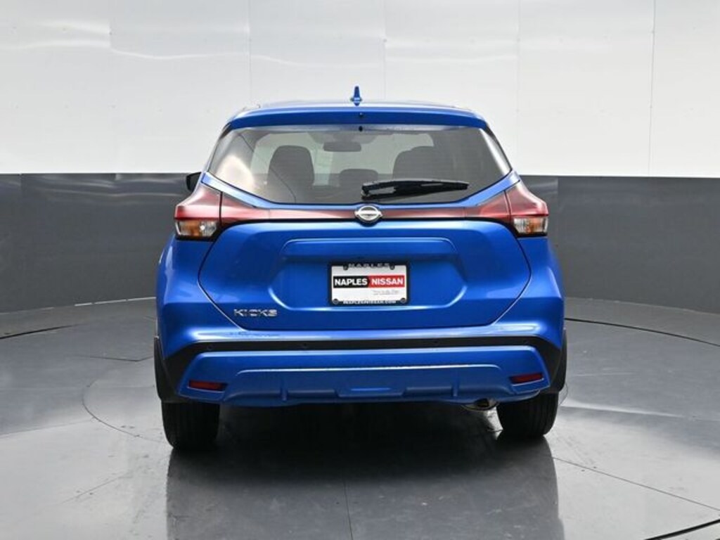 Used 2025 Nissan Kicks Play S SUV