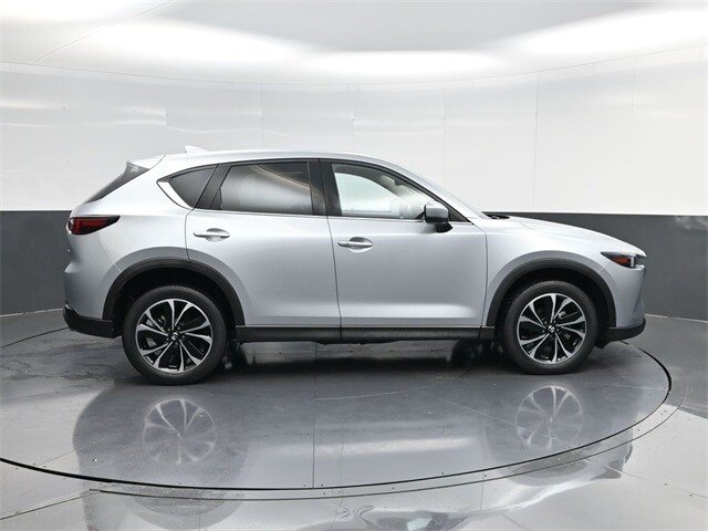 2022 Mazda CX-5 2.5 S Premium photo 2
