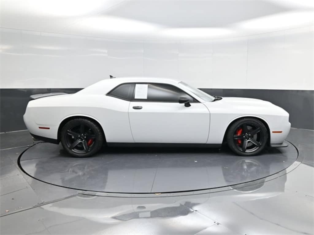 Used 2019 Dodge Challenger SRT Hellcat Coupe