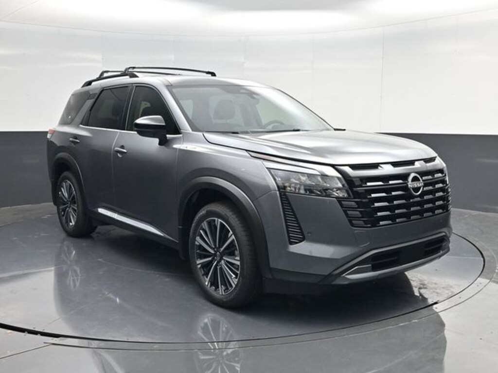 New 2026 Nissan Pathfinder Platinum SUV