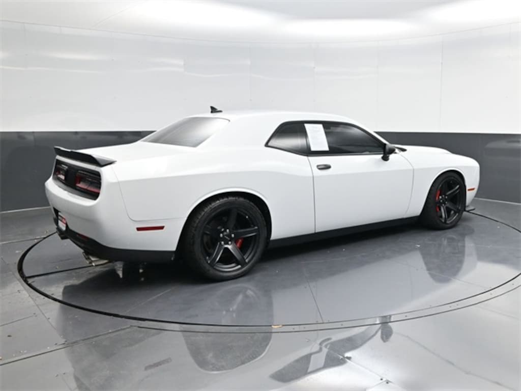 Used 2019 Dodge Challenger SRT Hellcat Coupe