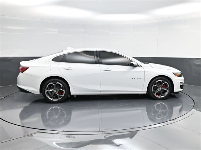 1G1ZD5ST4MF060794