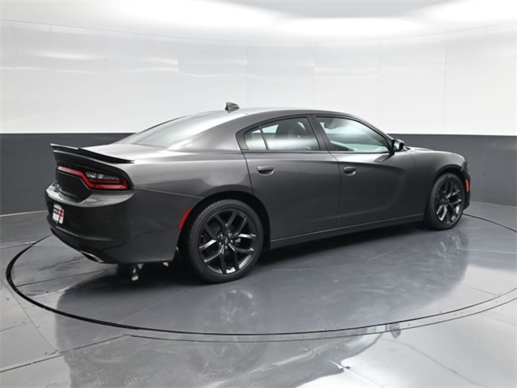 Used 2021 Dodge Charger SXT Sedan