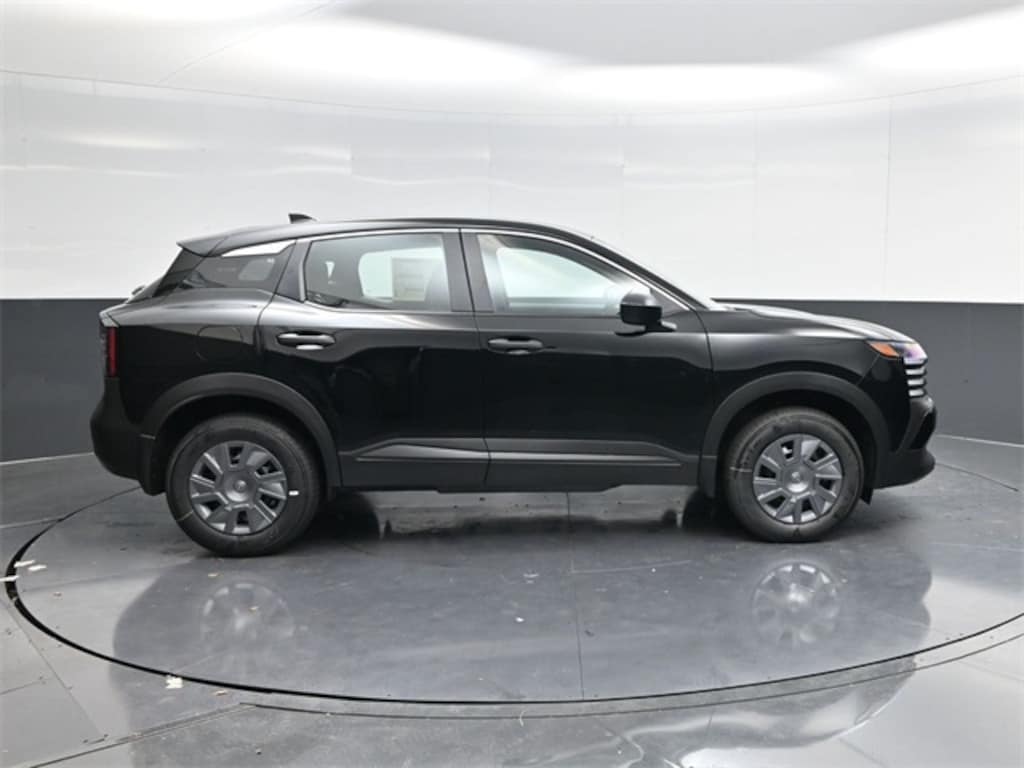 New 2026 Nissan Kicks S SUV