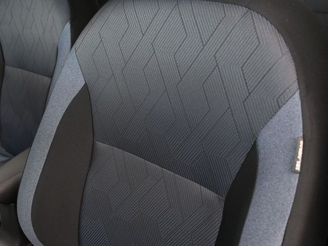 2025 Nissan Versa Sedan SV - Photo 11