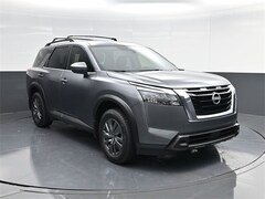 2025 Nissan Pathfinder SV SUV