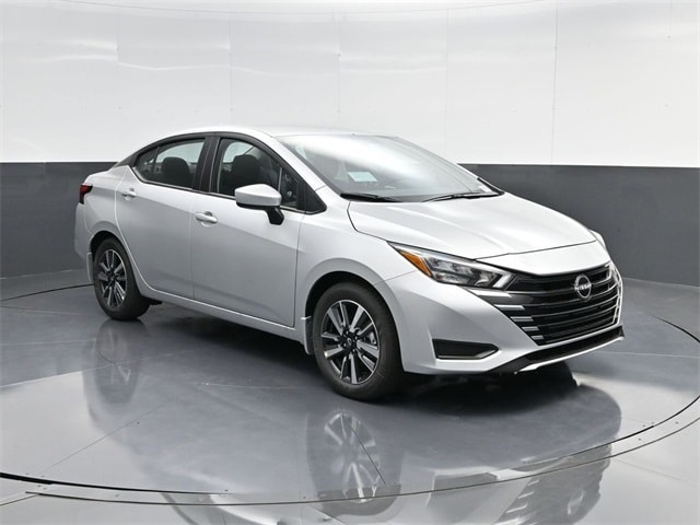 2025 Nissan Versa Sedan SV