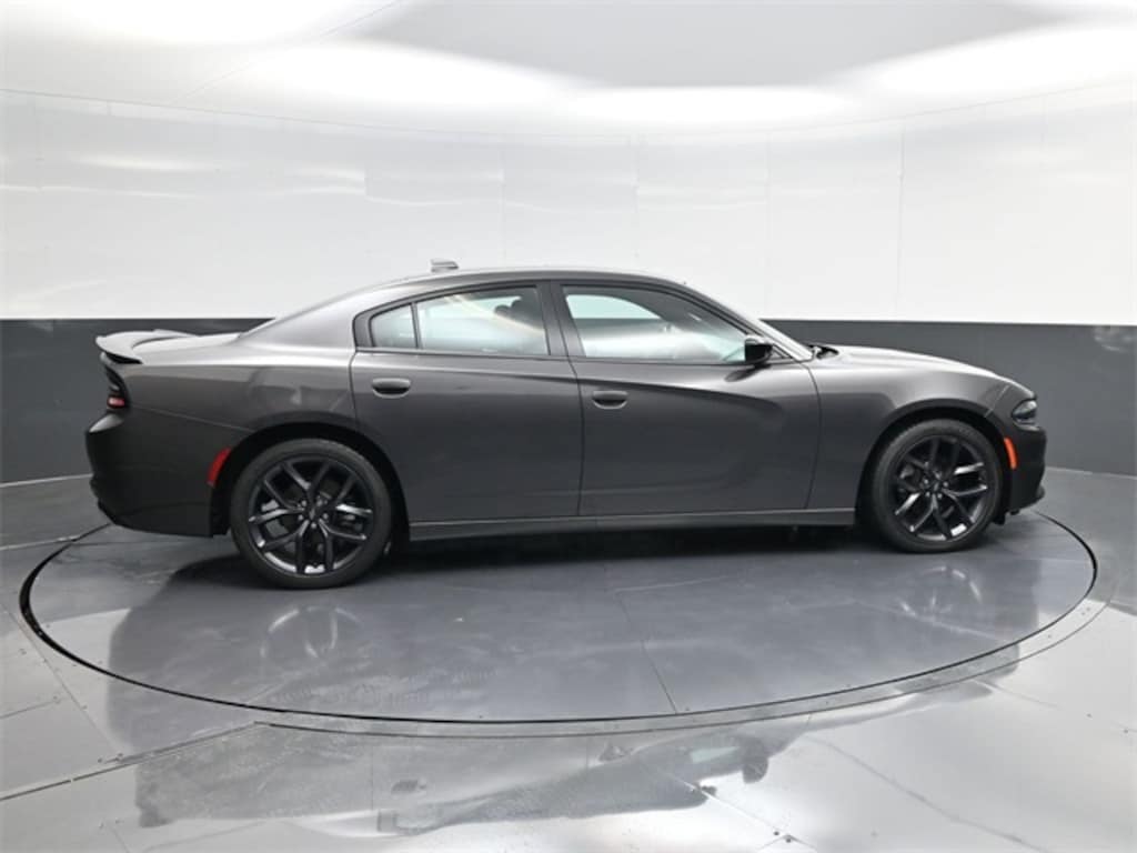 Used 2021 Dodge Charger SXT Sedan