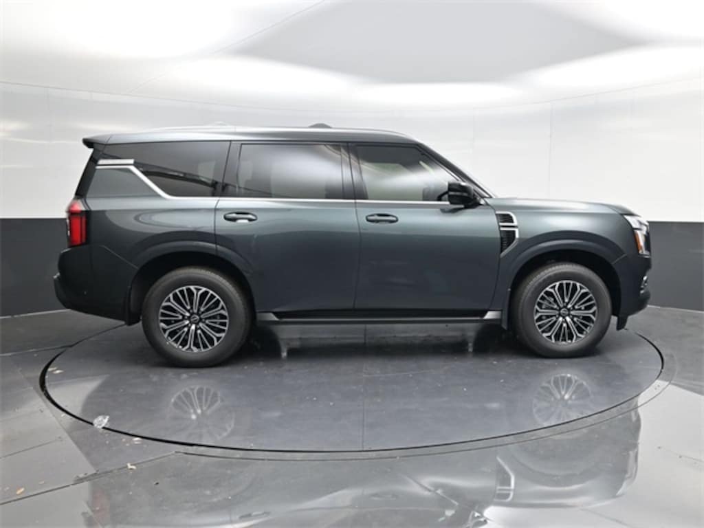 New 2026 Nissan Armada Platinum SUV