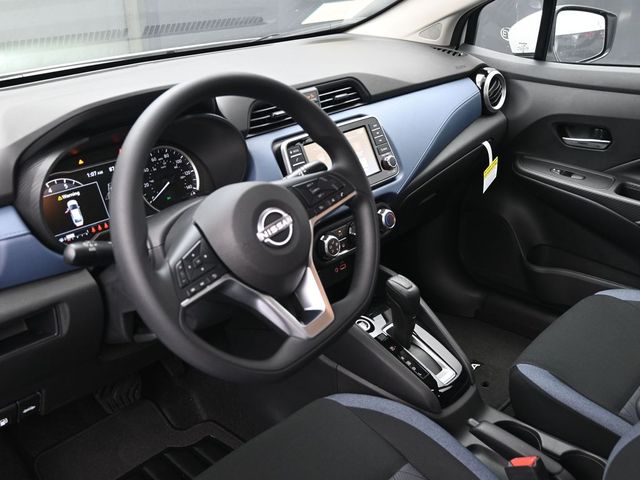2025 Nissan Versa Sedan SV - Photo 9