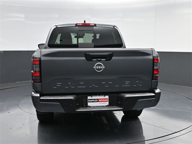 2025 Nissan Frontier SV photo 4
