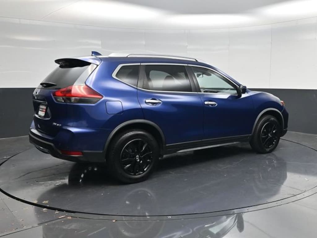 Used 2020 Nissan Rogue SV SUV