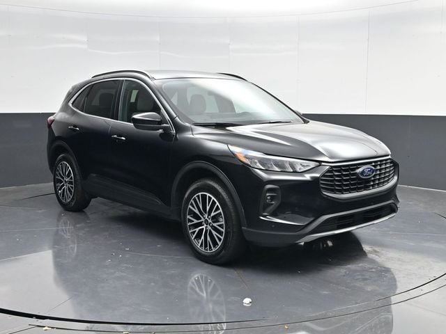 2025 Ford Escape Plug-in hybrid PHEV