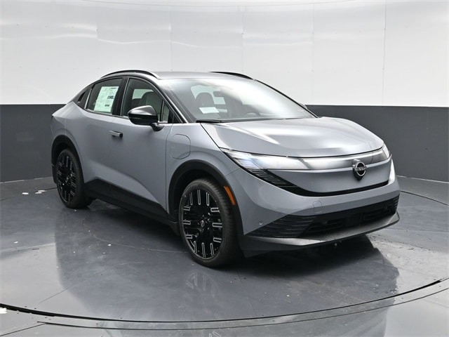 2026 Nissan LEAF Platinum+'s photo