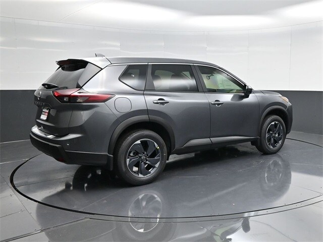 2026 Nissan Rogue SV photo 2