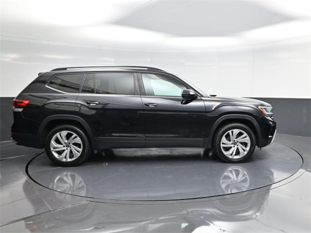 Used 2021 Volkswagen Atlas 3.6L V6 SE w/Technology 4MOTION SUV