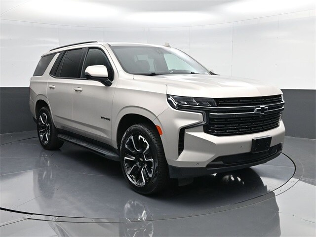 2022 Chevrolet Tahoe RST photo 2